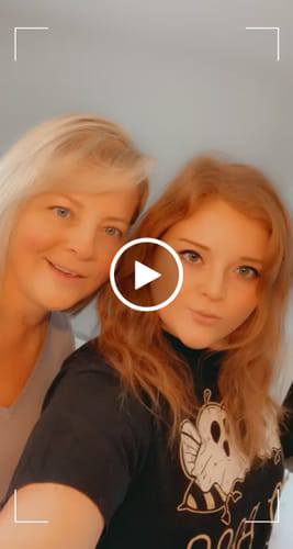 Pamela S. review of Bello Hair Helper Spray image 1 out of 1