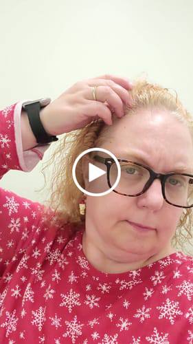 April J. review of Bello Hair Helper Spray image 1 out of 1