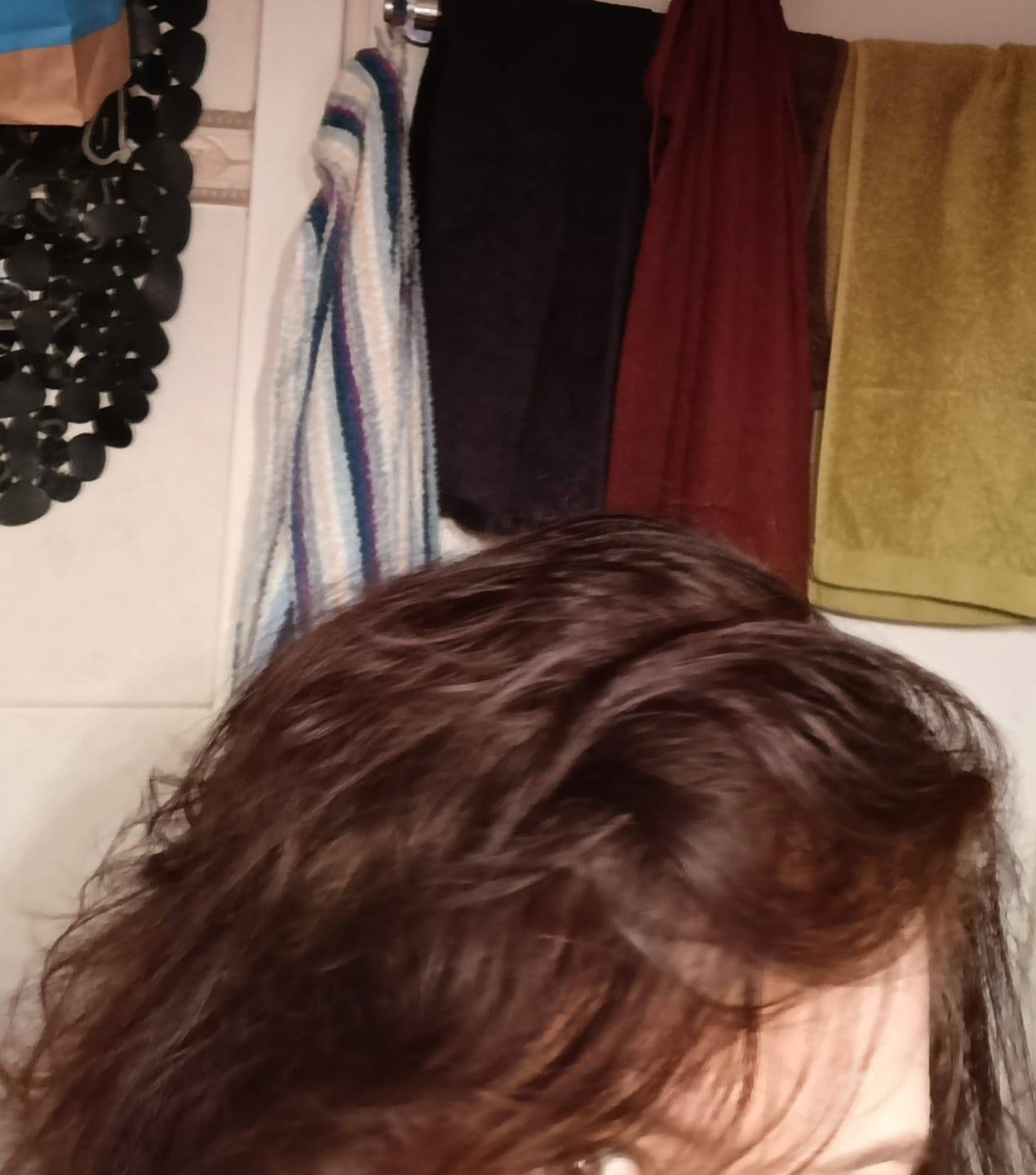 מרינה ט. review of Bello Hair Helper Spray image 1 out of 1